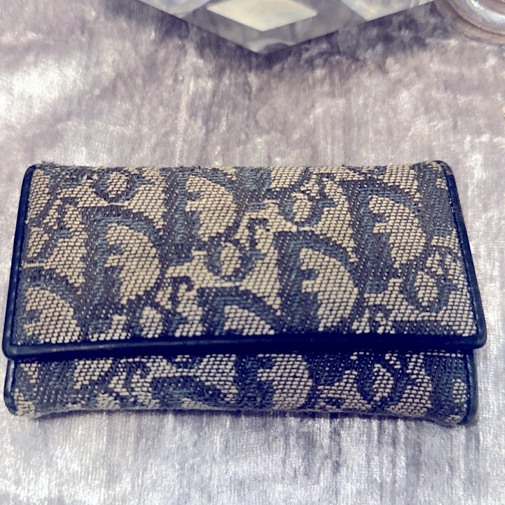 Auth Dior Trotter Heart Canvas & Leather Hook
Key Holder Case Beige